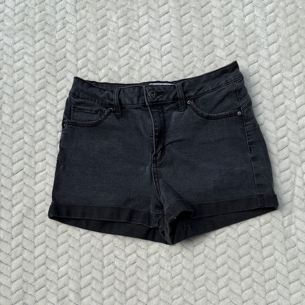 Wax Jean Women's Black Denim Shorts